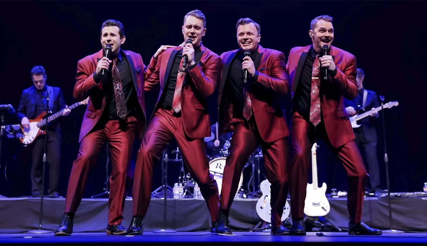 Under the Streetlamp