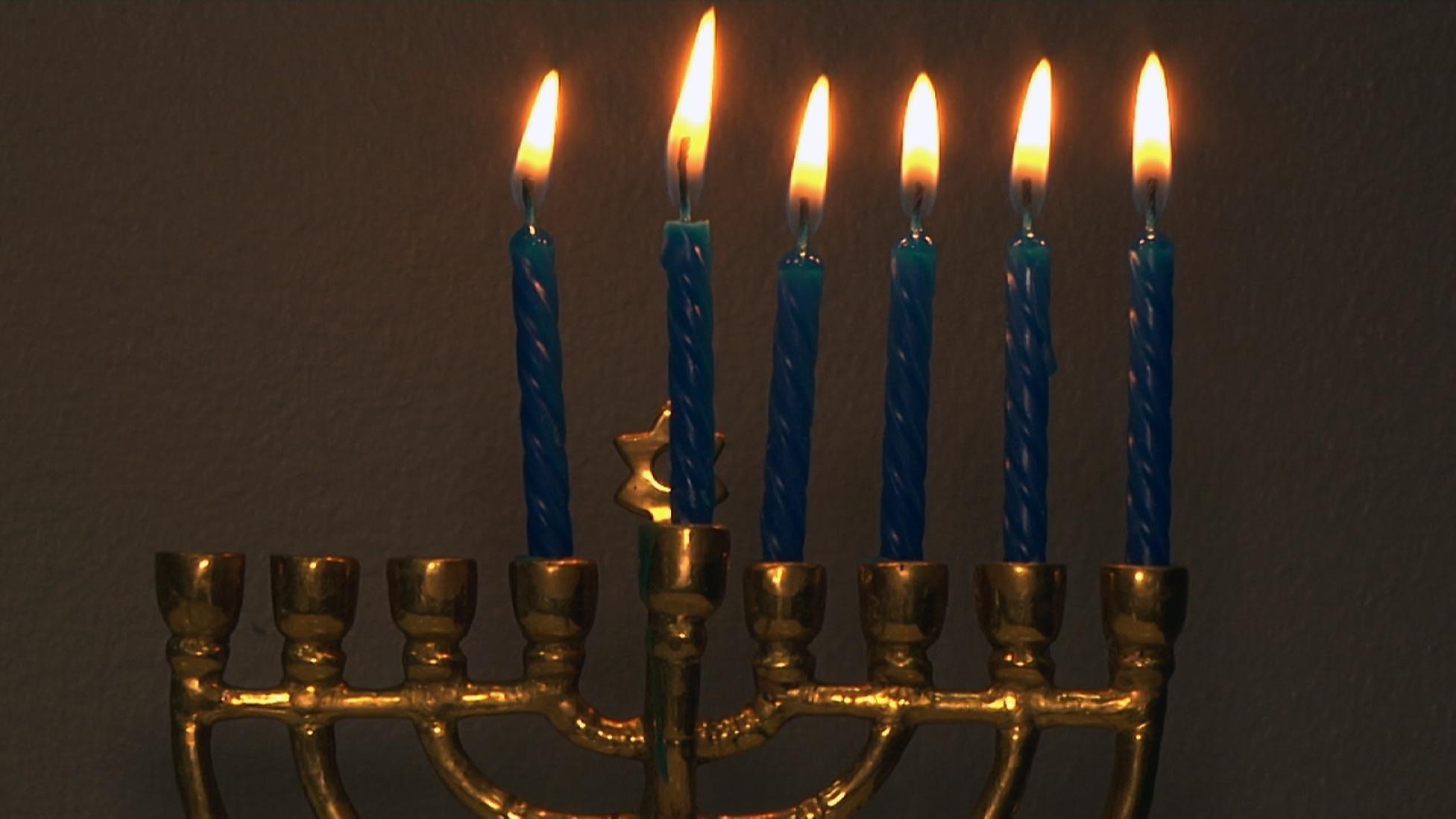 Rutgers Professor Talks History of Hanukkah in America