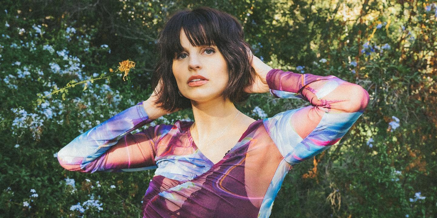 Imogen Clark (Photo credit: Michelle Grace Hunder)