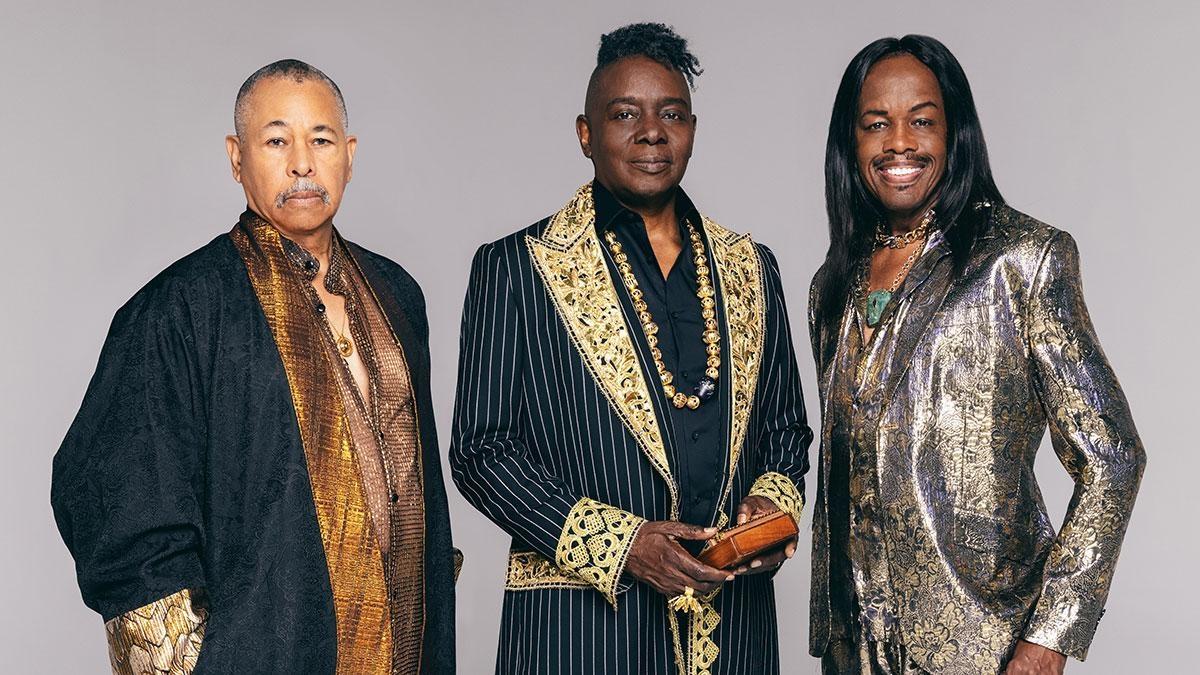 Earth, Wind and Fire: iHeart Radio Live