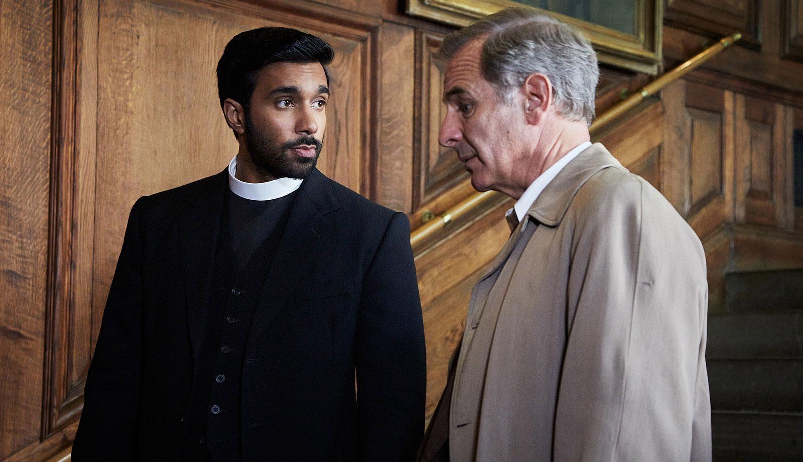 A death at the university plunges Geordie and Alphy into a world of academic adversaries. Alphy encounters a complication in his romantic life.