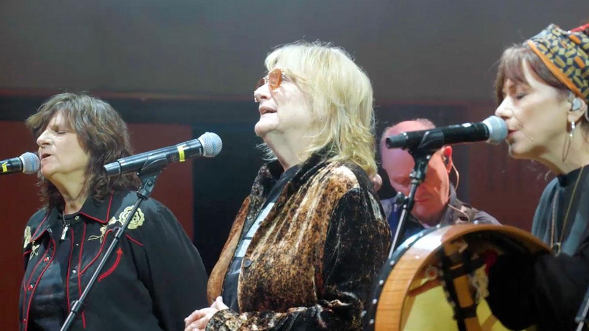 Join internationally acclaimed band Dervish and a stellar lineup of artists to celebrate the powerful Irish tradition of song. Special guests include David Gray, Imelda May, Moya Brennan (of Clannad), The Indigo Girls, Kate Rusby and more. 