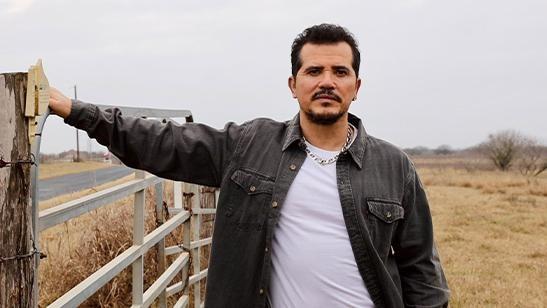 Co-Creator and actor John Leguizamo on set of AMERICAN HISTORIA.