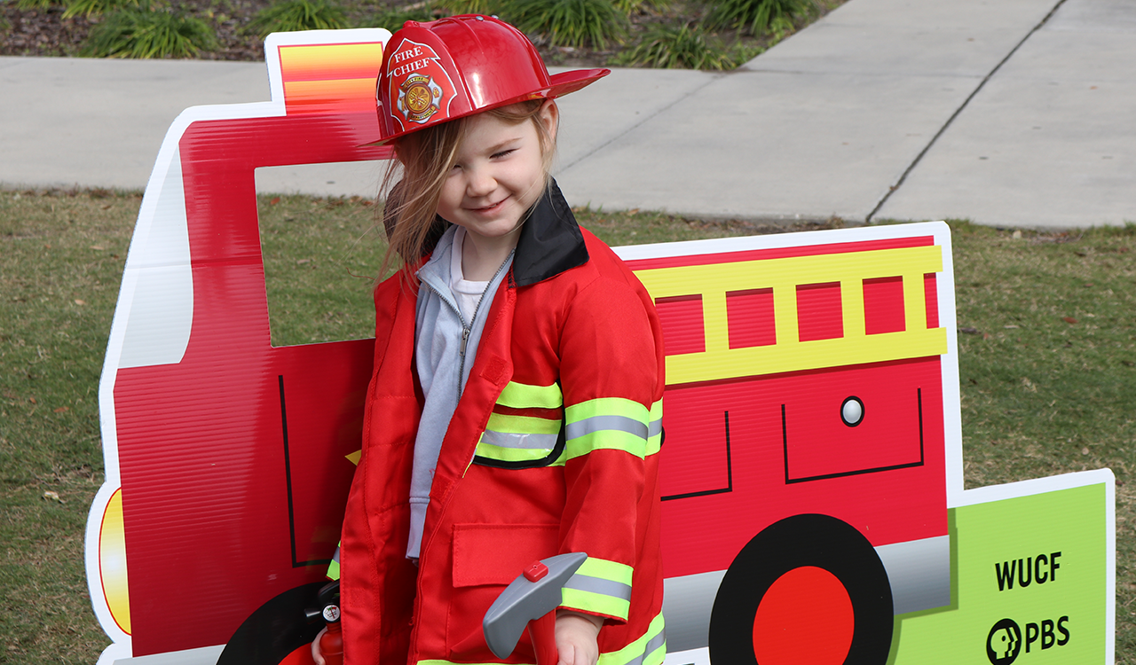 On Feb. 22, 2025, WUCF hosted their annual Be My Neighbor Day at Lake Lorna Doone in Orlando featuring family activities and a park cleanup.