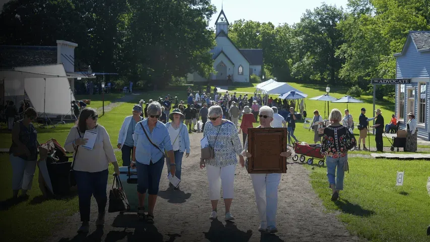 Behind the Scenes at Antiques Roadshow Iowa