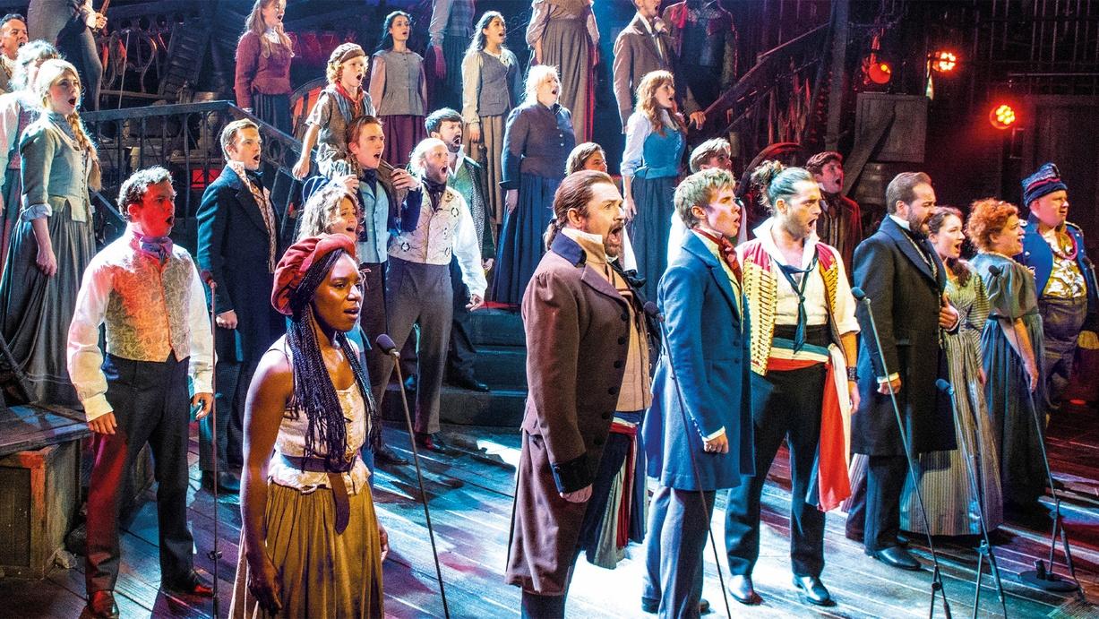 Les Misérables: The Staged Concert 