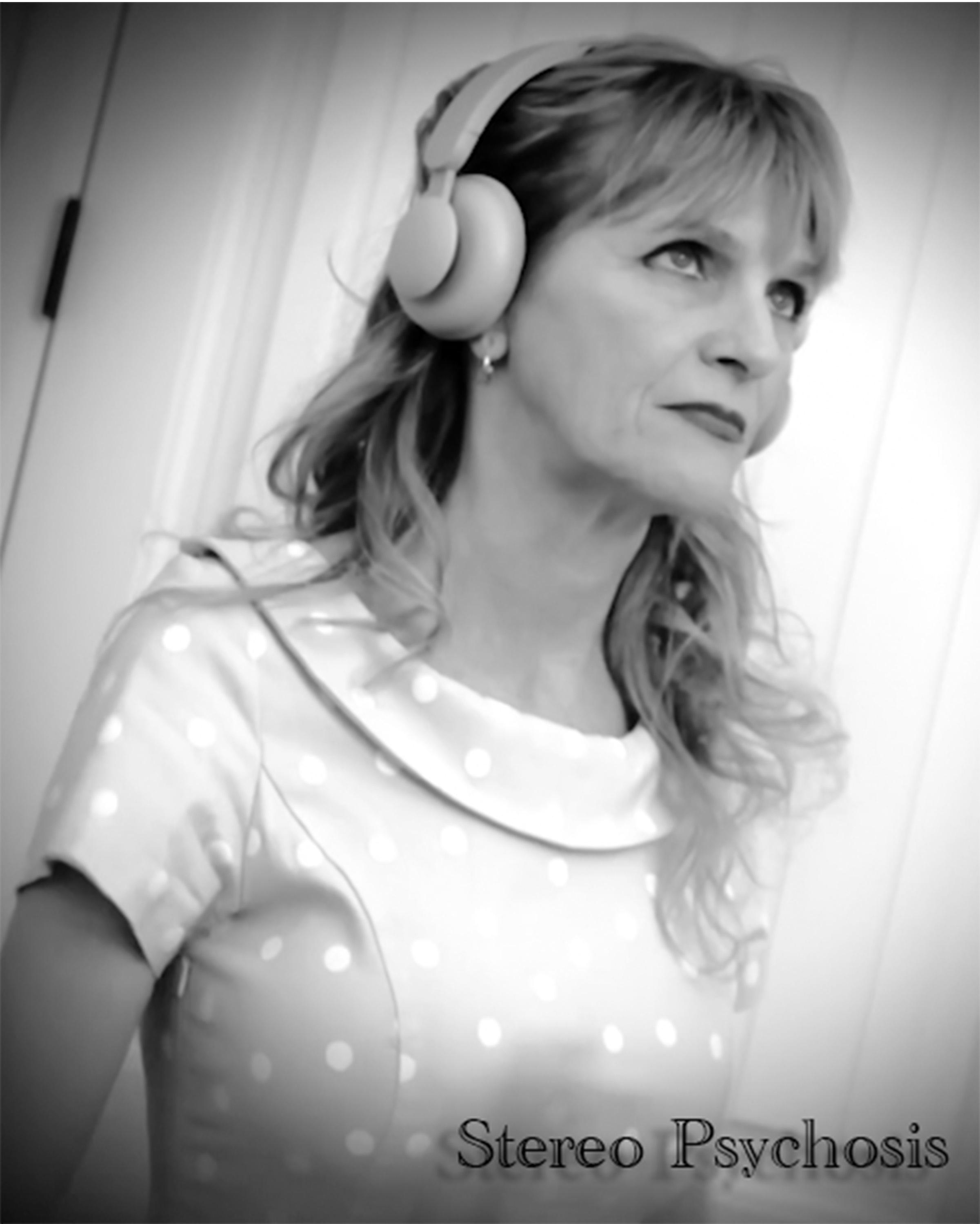 Stereo Psychosis show's poster