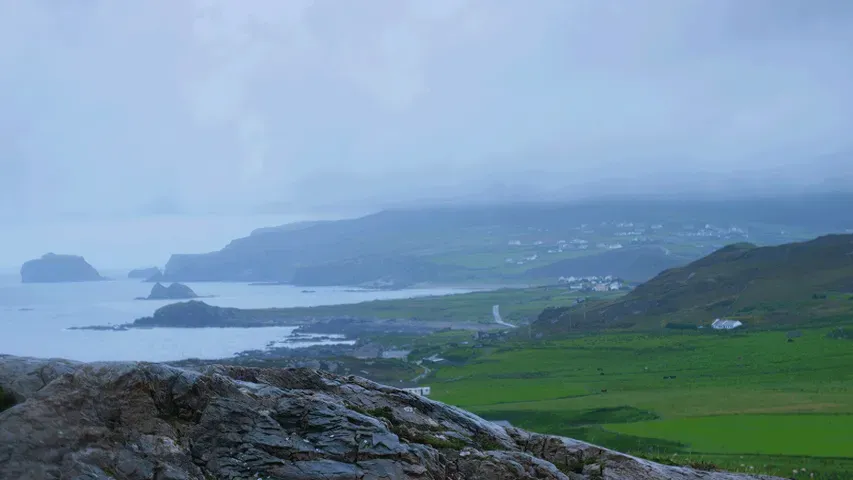 Adrian Dunbar's Coastal Ireland