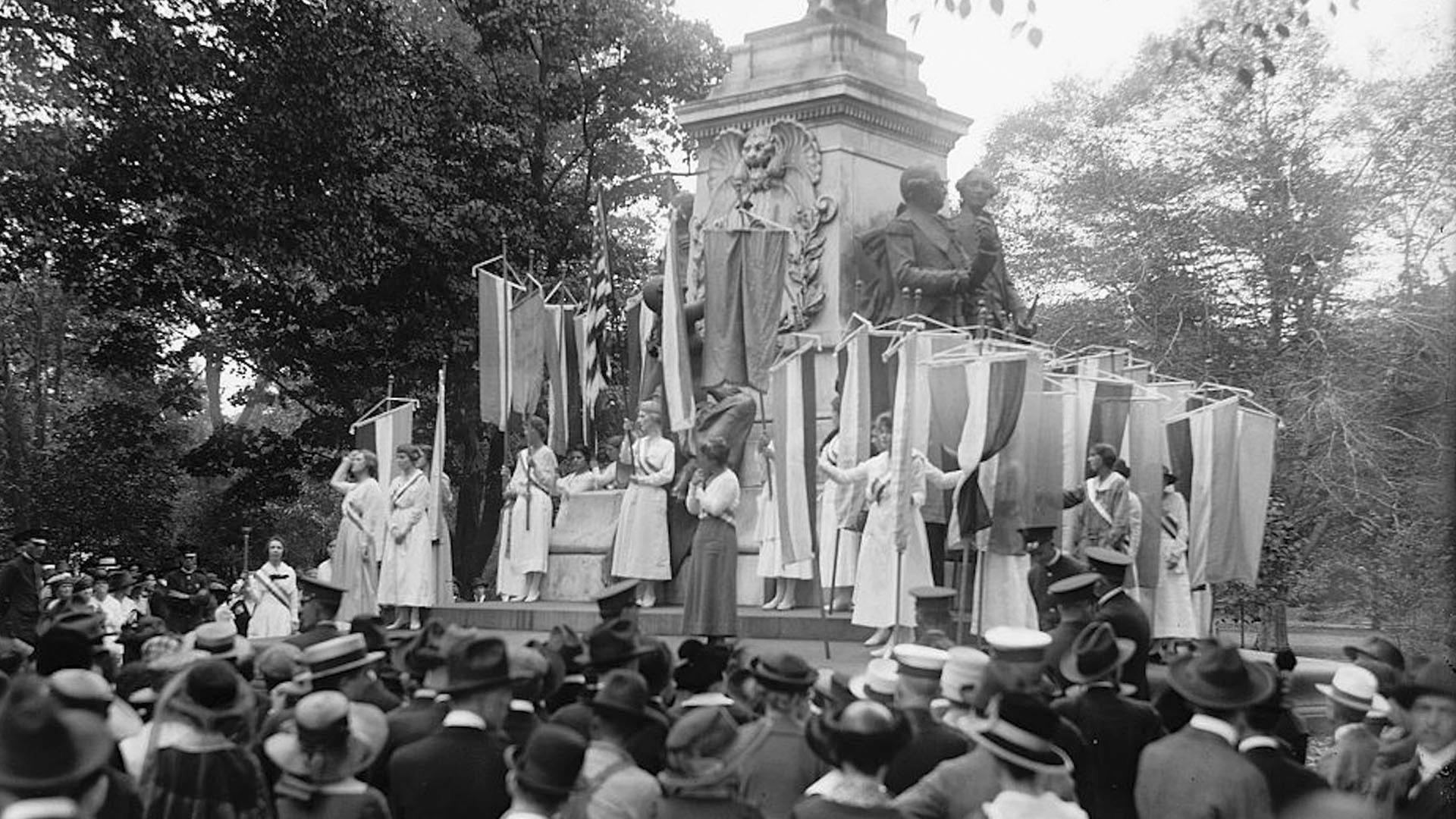 Black and white image of suffragettes at Lafayette