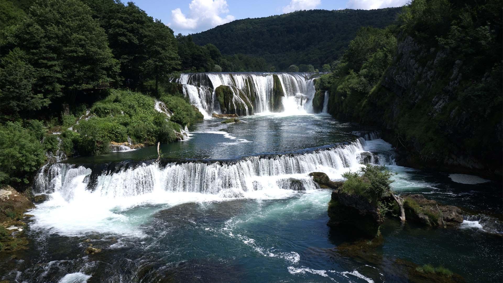 Una River waterfalls – Bosnia (Strbacki Buk)