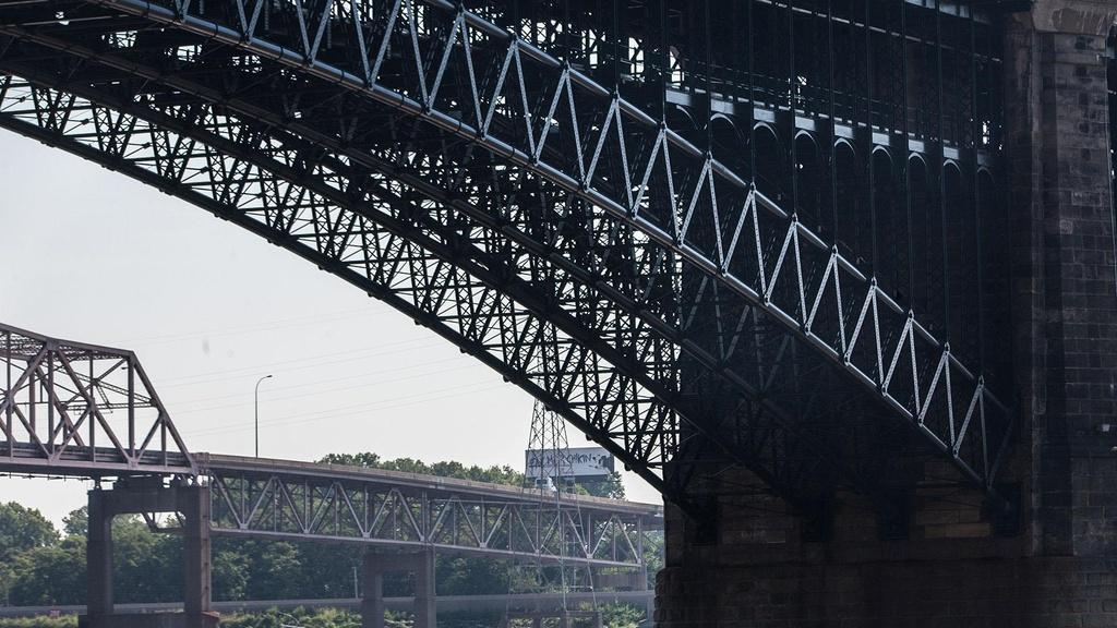 Eads Bridge