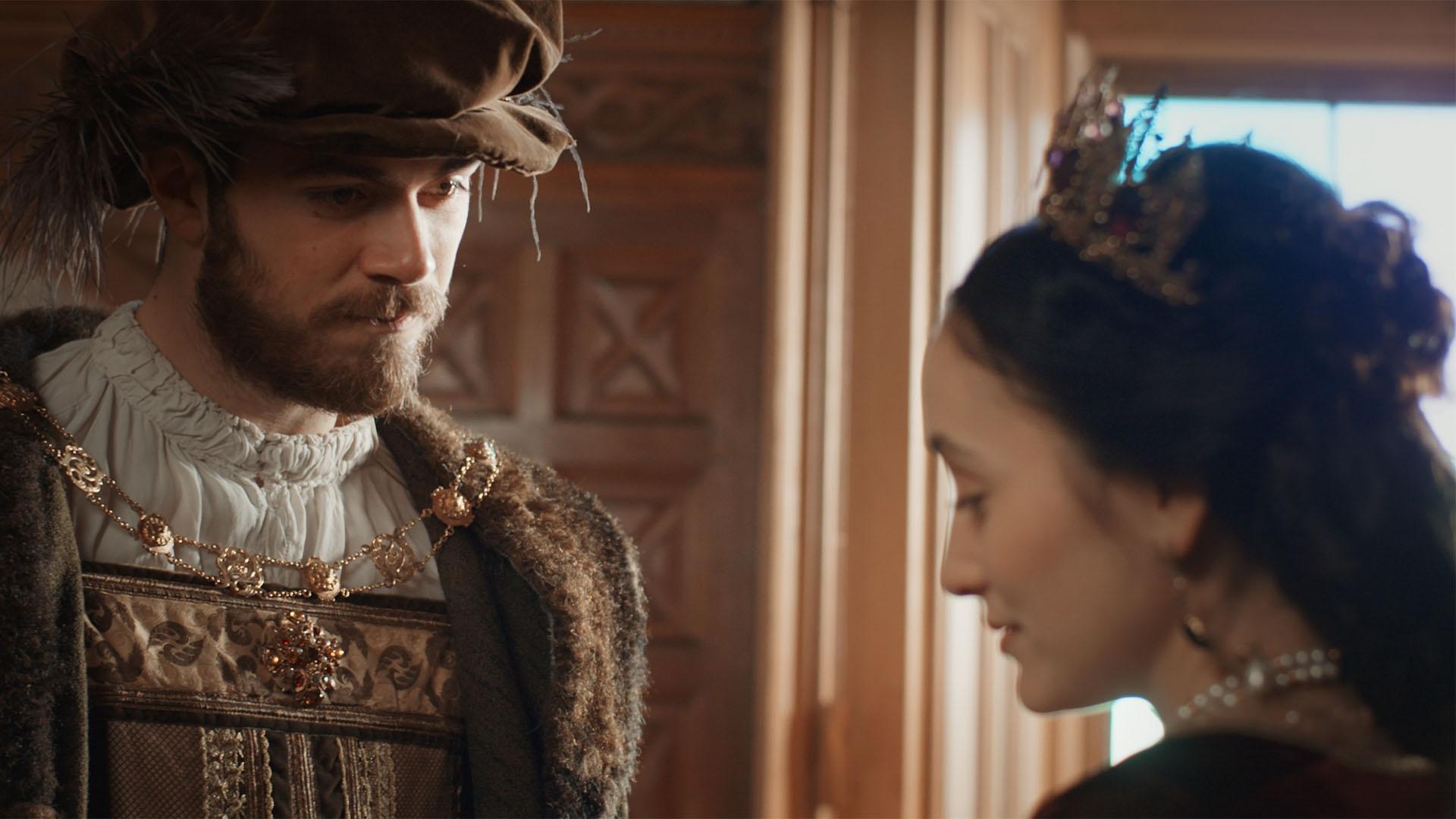 George Boleyn (Sam Retford) and Anne Boleyn (Rafaëlle Cohen)