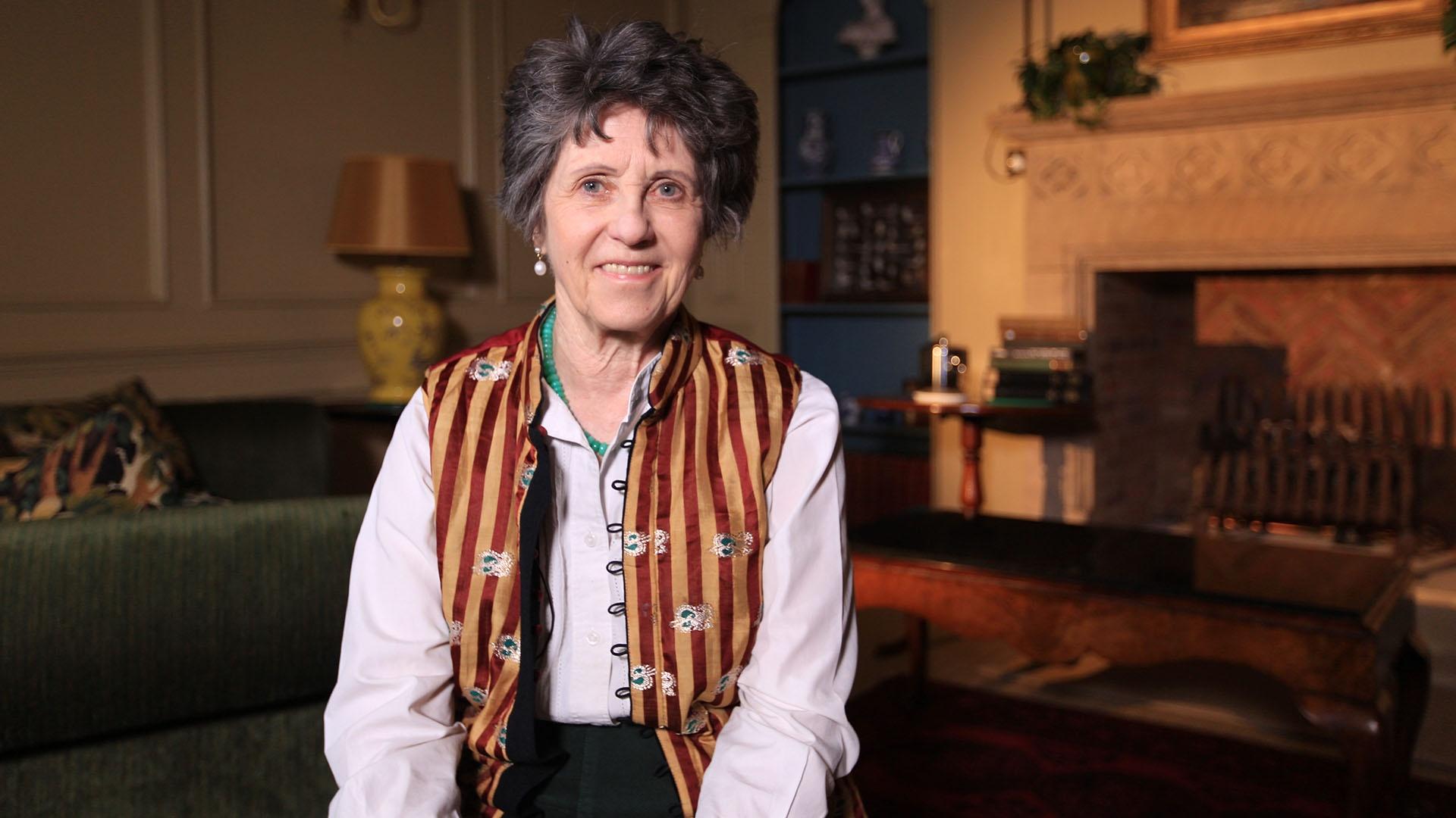 Closeup image of Author Janet Morgan