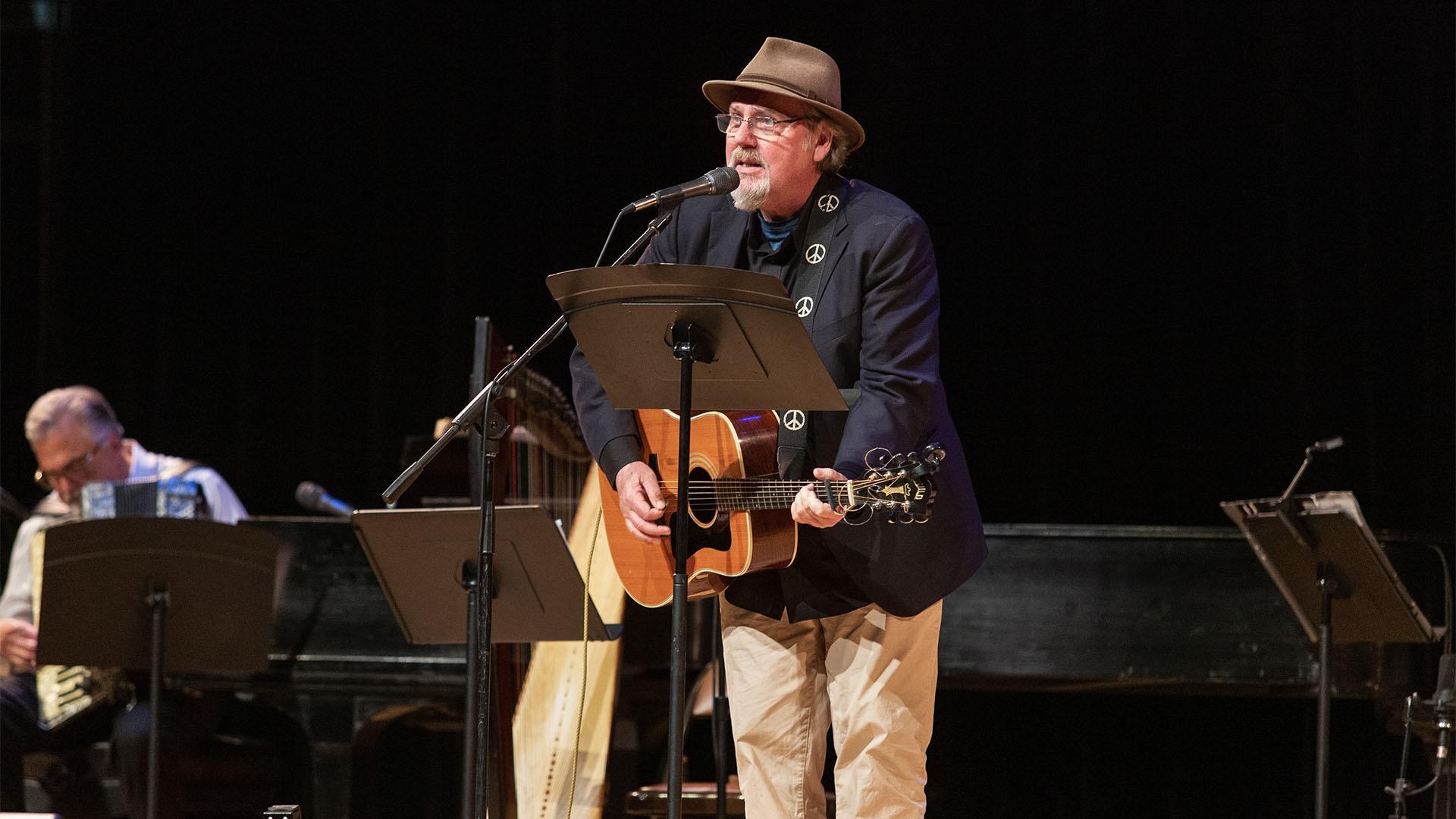 Image of Songwriter Michael Veitch performing
