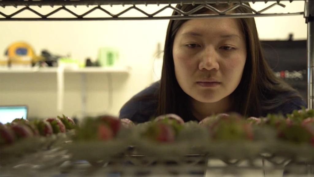 Jenny Du, VP of Operations, Apeel Sciences, California