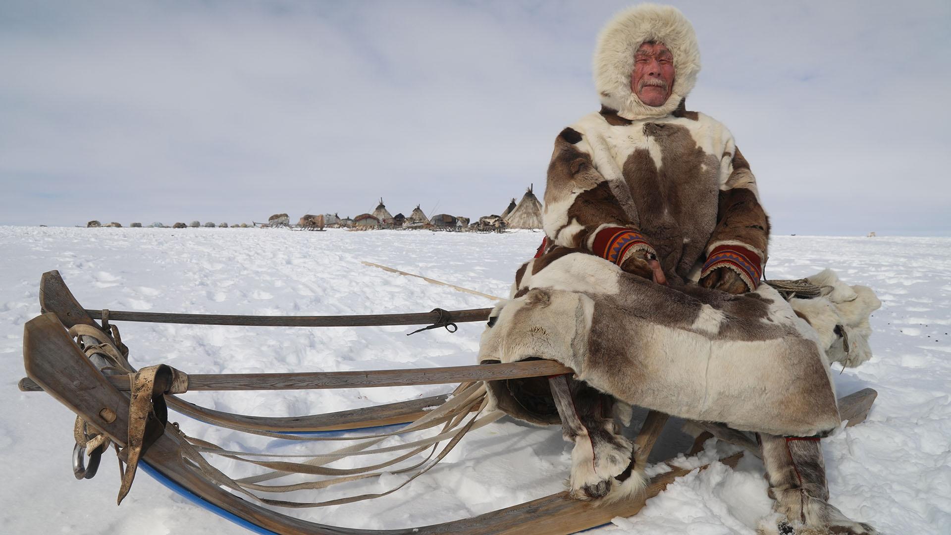 Medko, Nenets reindeer-herder, on his annual migration. Yamal Peninsula, Siberia.