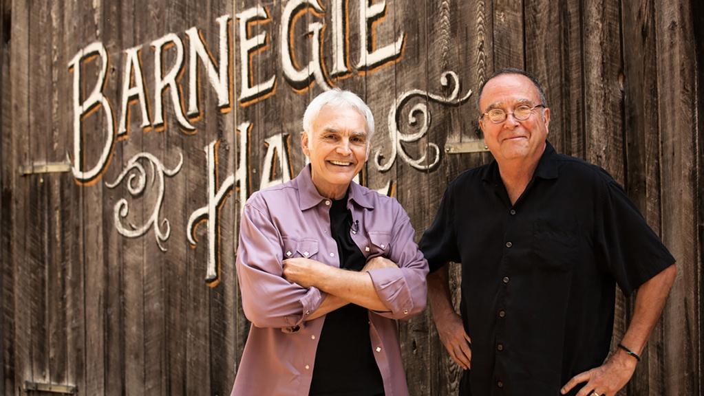 Verlon Thompson and Tony Arata standing in front of Barnegie Hall.