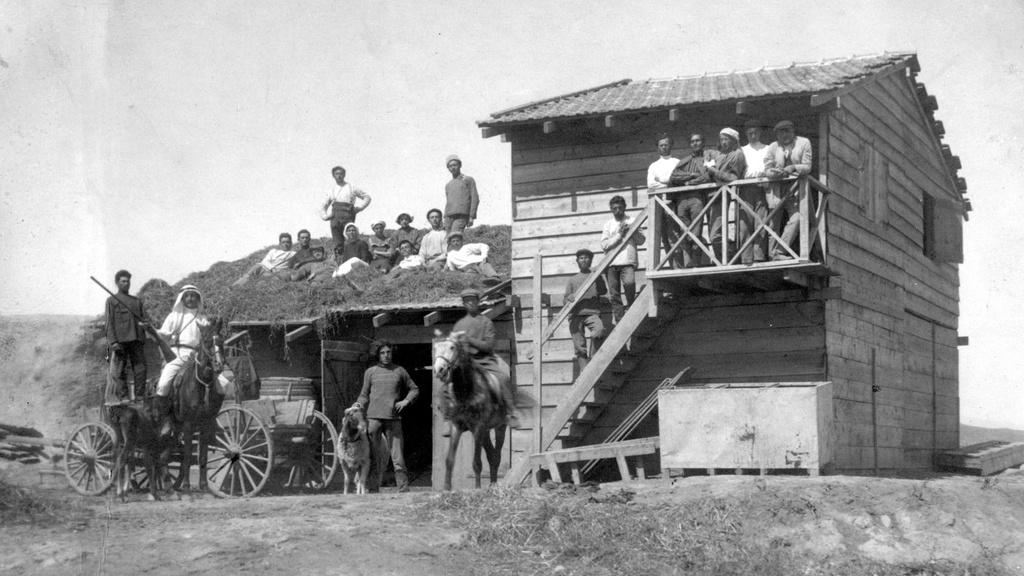 European immigrants were an early building block of the Zionist movement.