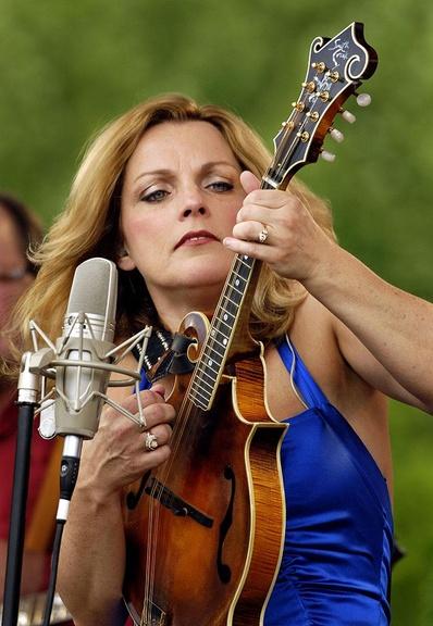 Closeup image of Rhonda Vincent playing instrument