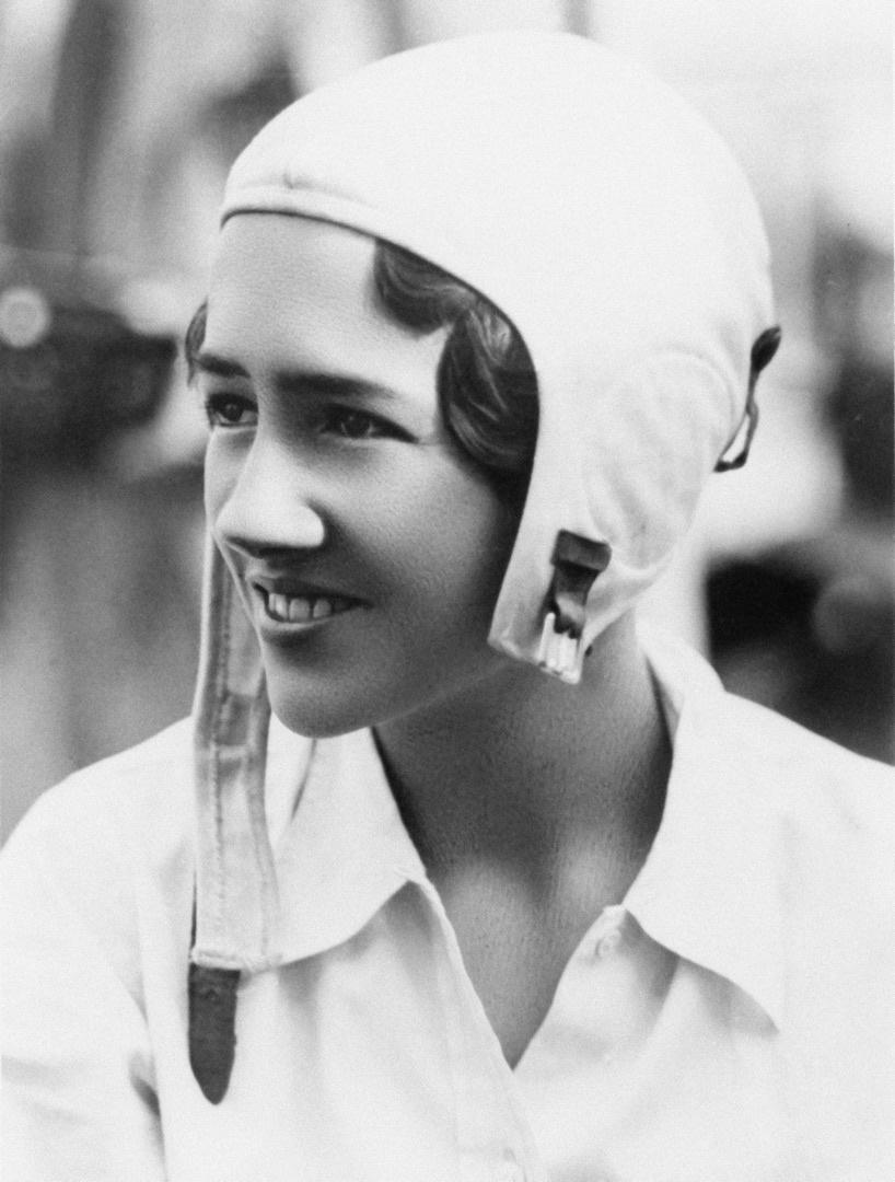 Anne Morrow Lindbergh in Japan (1931).