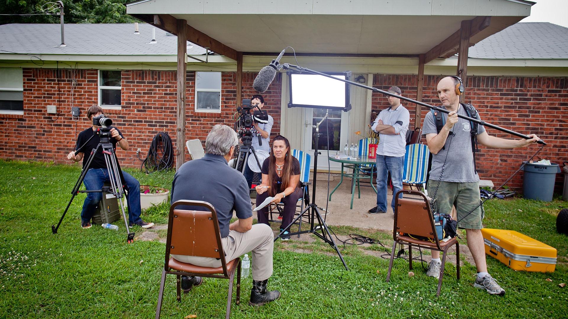 On location in Oklahoma, the "Mankiller" documentary crew interviews Chad Smith.