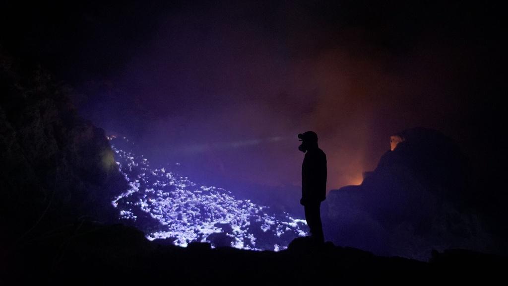 Elements: Exploring a halocline cave.