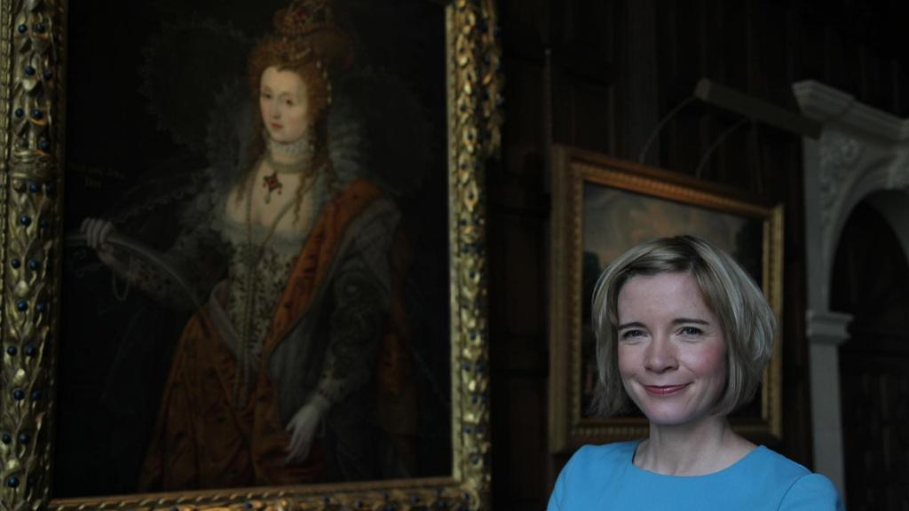 Lucy with the Elizabeth I Rainbow portrait at Hatfield House.