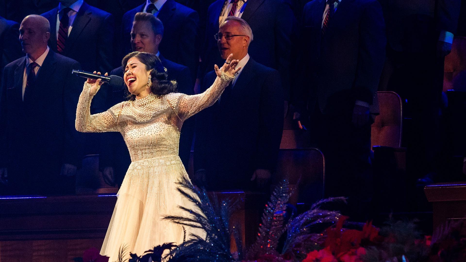 Still from 'Hope of the Season: Christmas with The Tabernacle Choir'