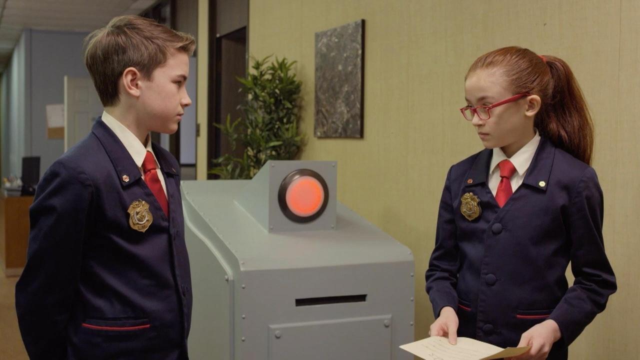 Odd Squad Hands on a Desk Chair; There's No 'O' in Obot