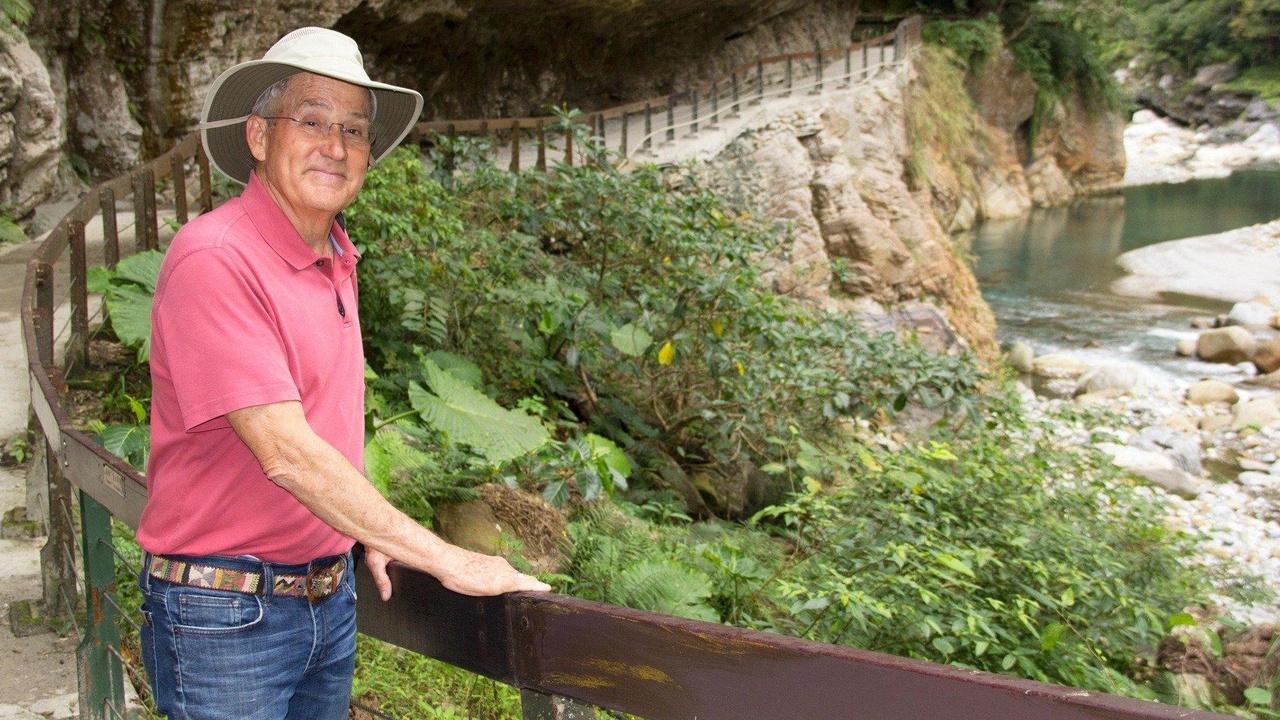 Joseph Rosendo's Travelscope Taiwan -- Mountain Beauty, Villages & Cultures -- Part 1 Joseph Rosendo's Travelscope Taiwan -- Mountain Beauty, Villages & Cultures -- Part 1