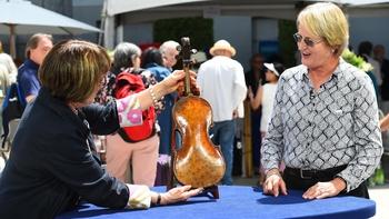 Antiques Roadshow