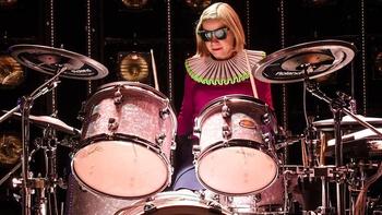 Lucy Worsley's Royal Myths & Secrets