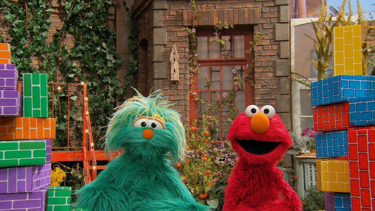 Sesame Elmo and Rosita's Tallest Tower Ever | On PBS