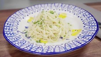 Christopher Kimball's Milk Street Television