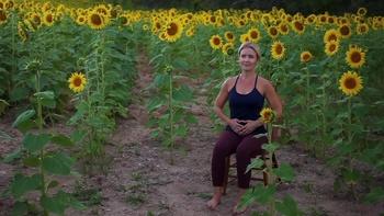 Happy Yoga With Sarah Starr