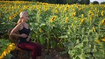 Happy Yoga With Sarah Starr