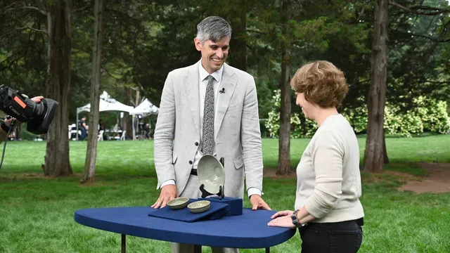 Wadsworth Mansion Hour 2 poster frame