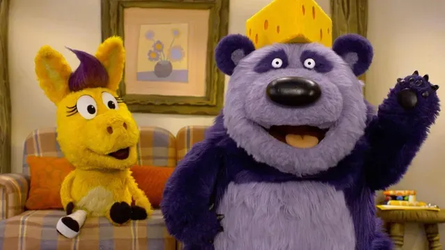 Cheesy Con; Stanley's One-Dragon Show poster frame