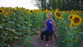 Happy Yoga With Sarah Starr