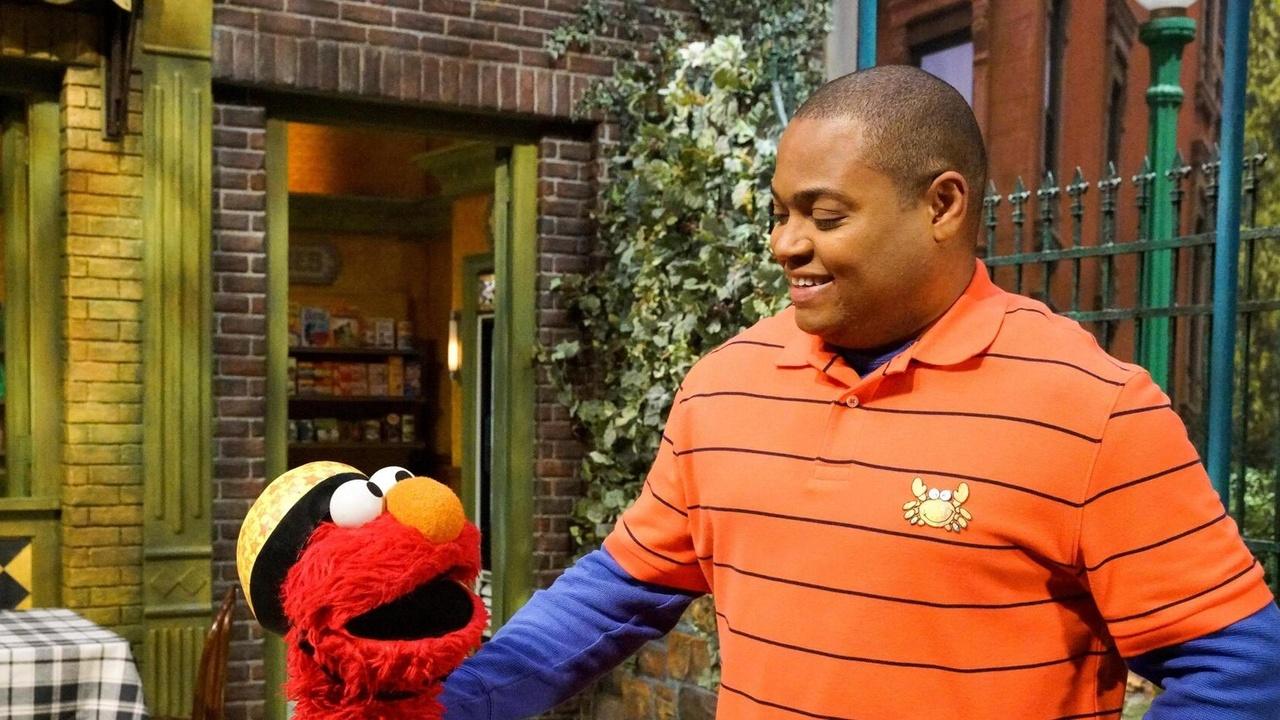 Sesame Street Scootin' on Sesame Street Sesame Street Scootin' on Sesame Street