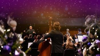 A St. Thomas Christmas: Love Divine