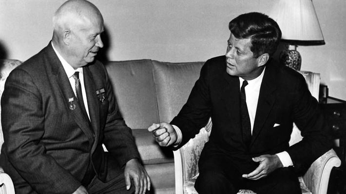Cuban Missile Crisis -- Three Men Go to War