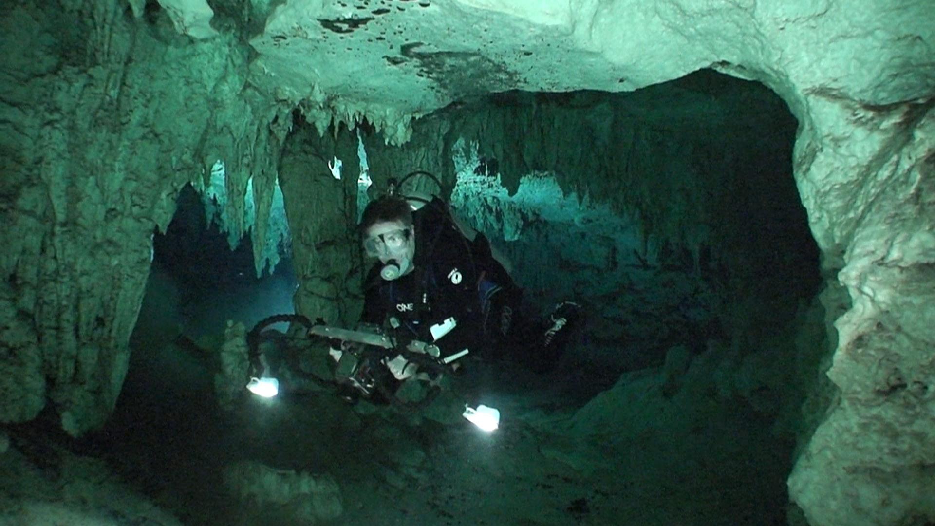 The Mexican Underground: Cenotes, image size:1920x1080
