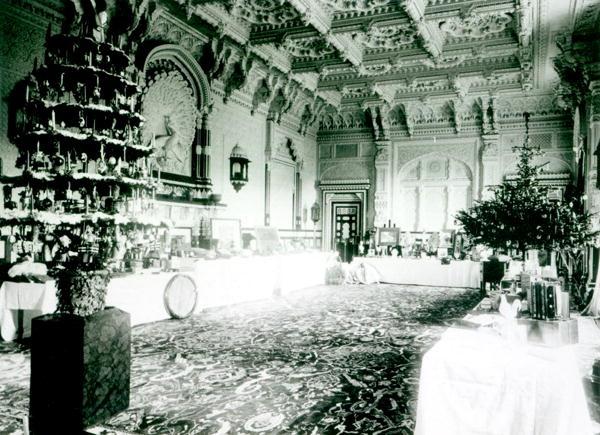 Christmas Tables In The Durbar Room At Osborne House 1900