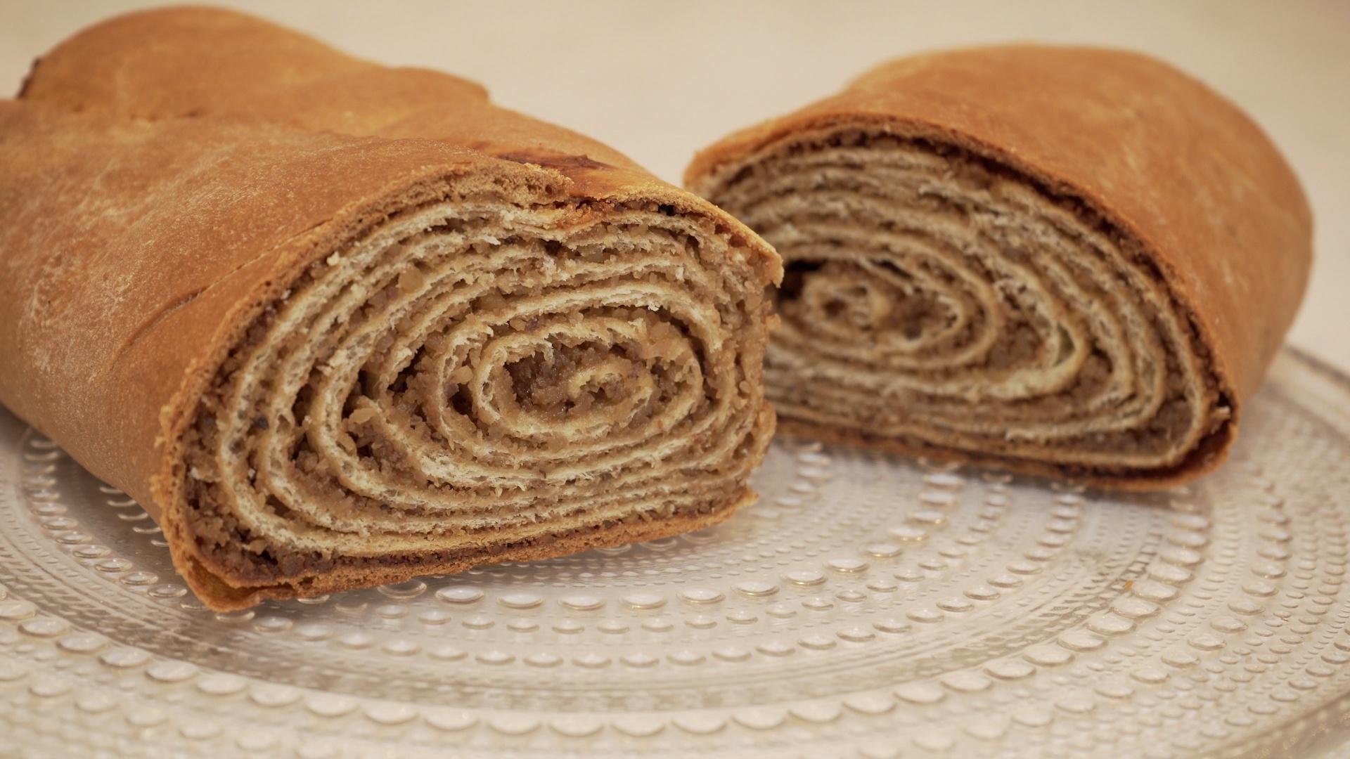 Slovenia: Walnut Potica | Relish | PBS LearningMedia