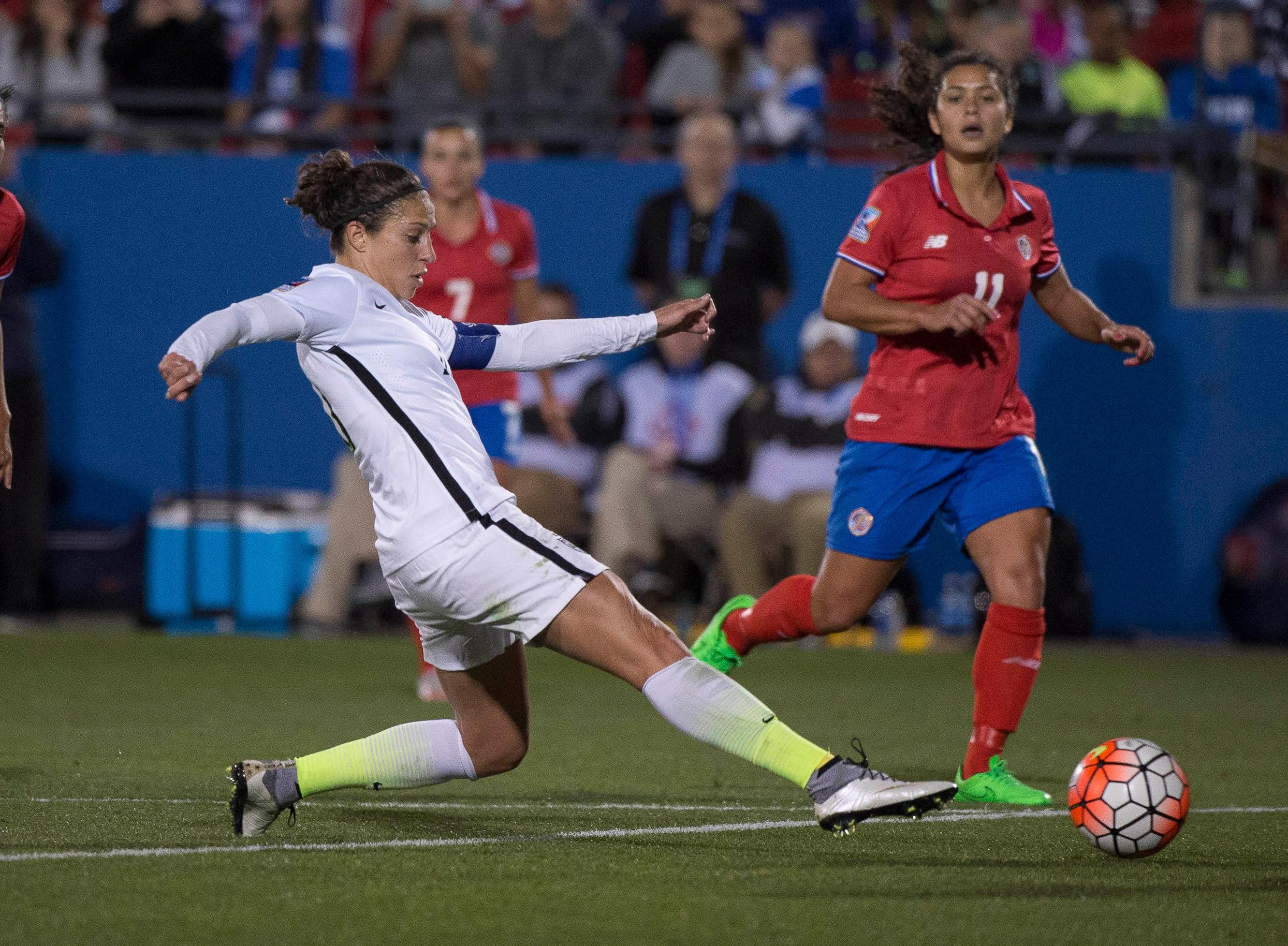 U S Womens Soccer Players Demand Equal Pay For Equal Play Pbs