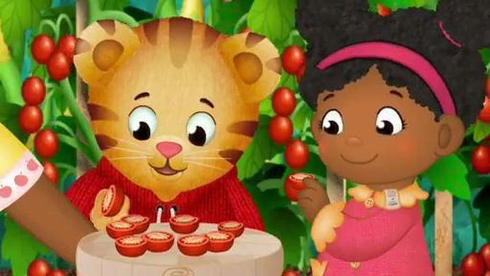 Katerina Finally Tries a New Food | Daniel Tiger's Neighborhood ...