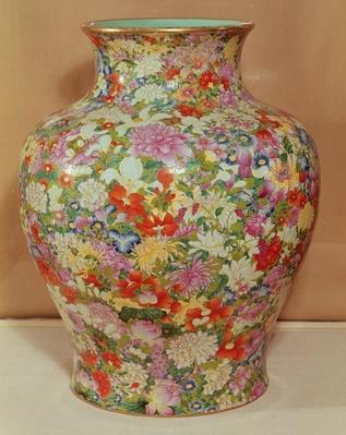 Famille Rose Vase With A Mille Fleurs Decoration Qianlong