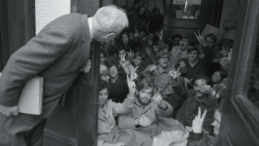 The War At Home The Vietnam Experience In Music Ken - 