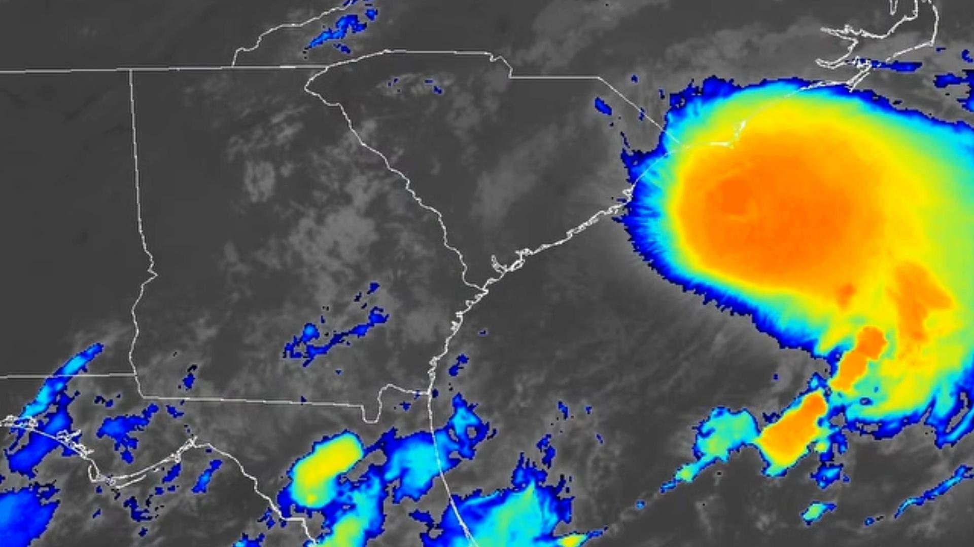 A heat map of a hurricane on the coast of North and South Carolina.